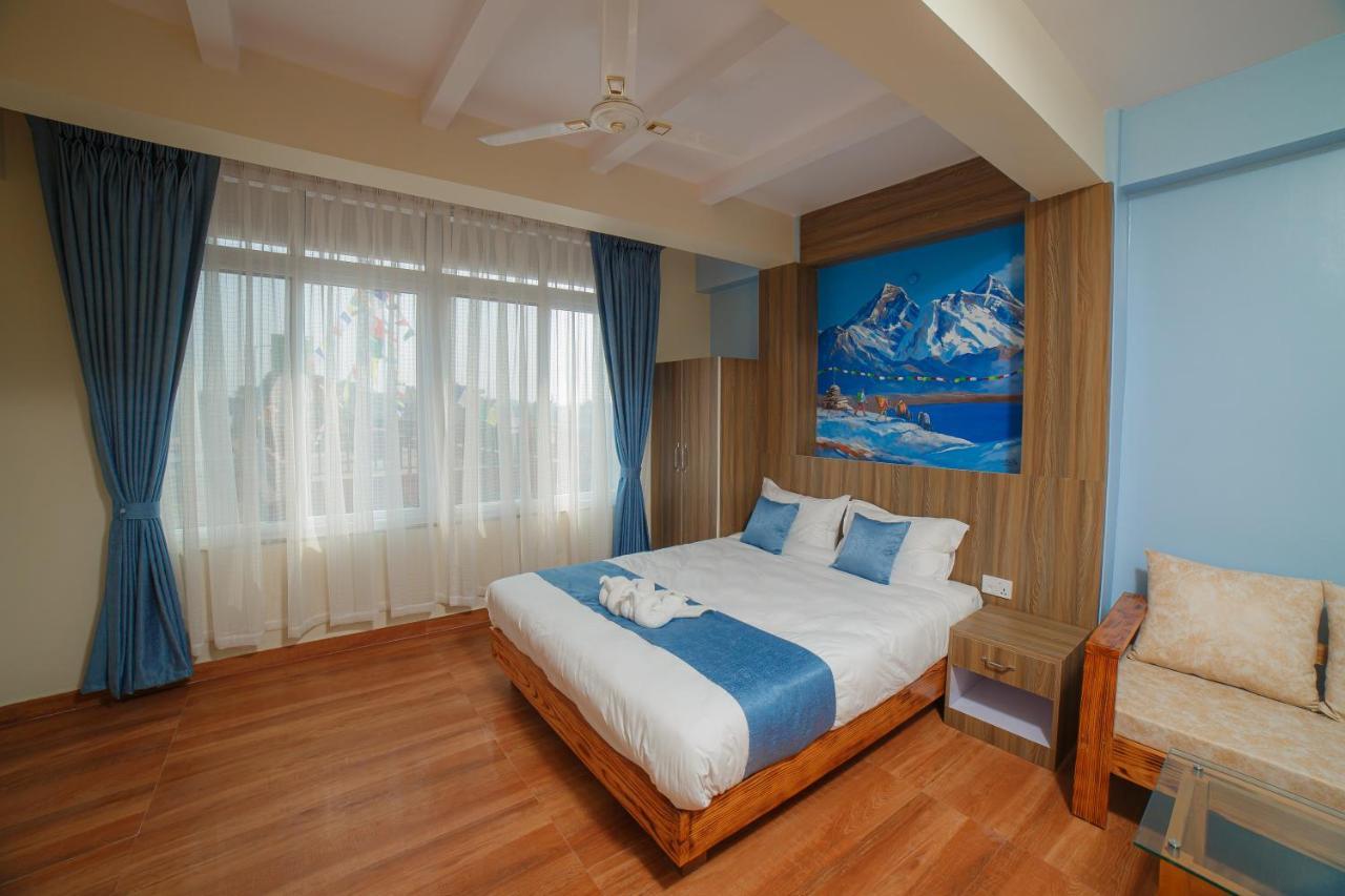 Lotus Apartment Pokhara Exterior foto