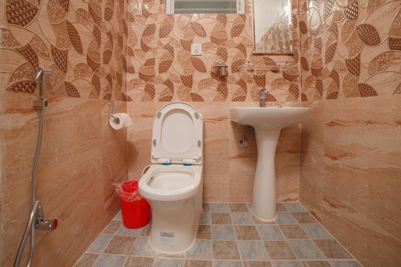 Lotus Apartment Pokhara Exterior foto