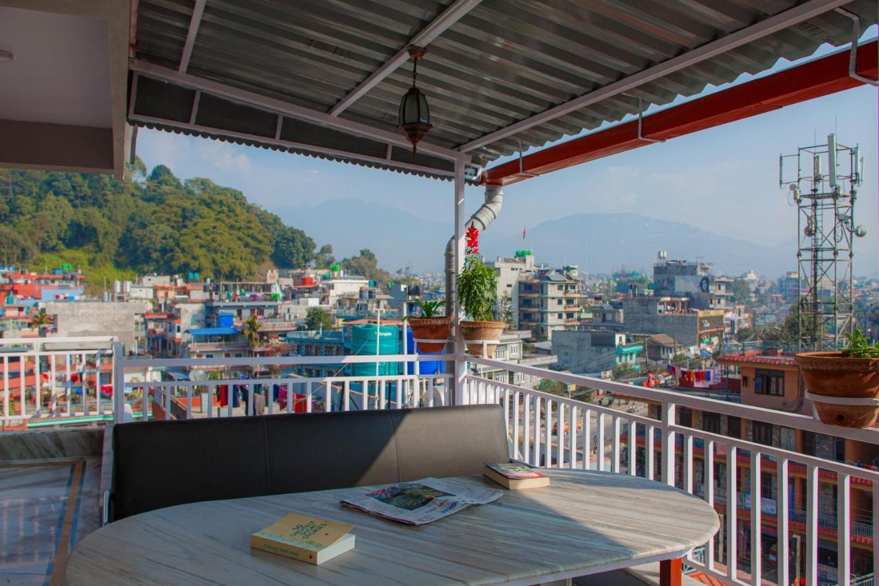 Lotus Apartment Pokhara Exterior foto